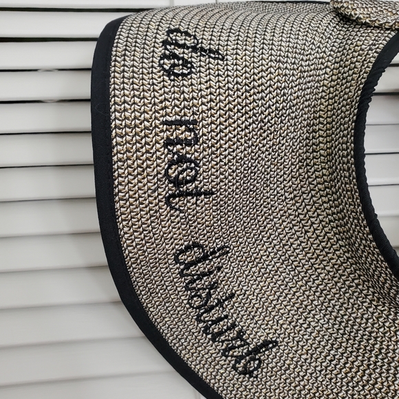 Sun hat - Picture 2 of 9